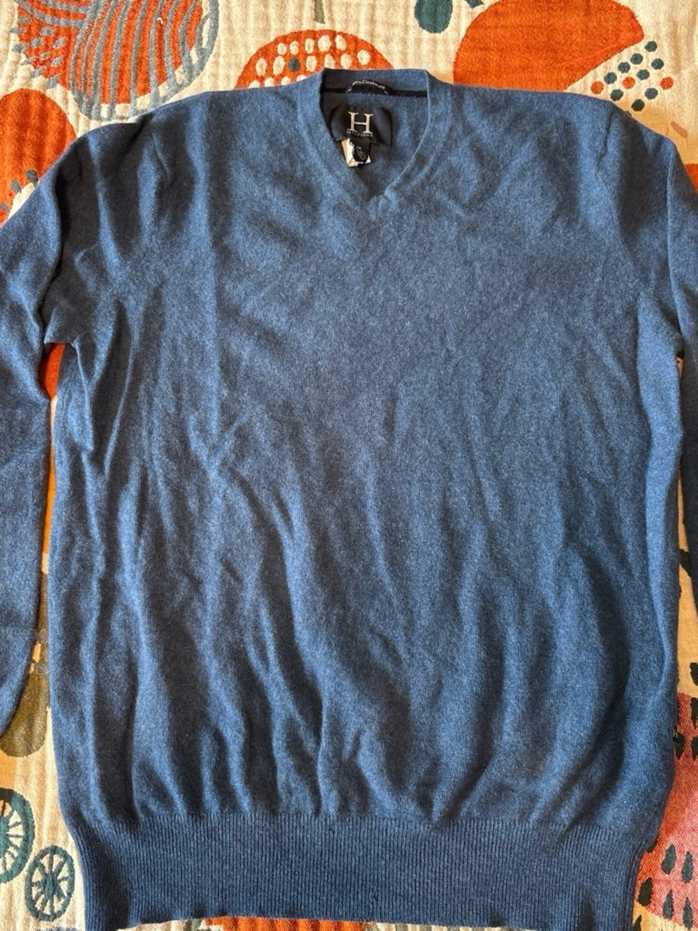 Tommy Hilfiger Men's V-Neck 100% Cashmere Sweater in Blue